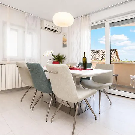 Poli Percica Holiday home Pazin