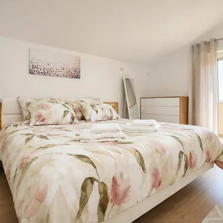 Poli Percica Holiday home *