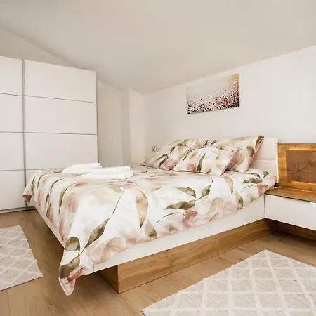 Poli Percica Holiday home